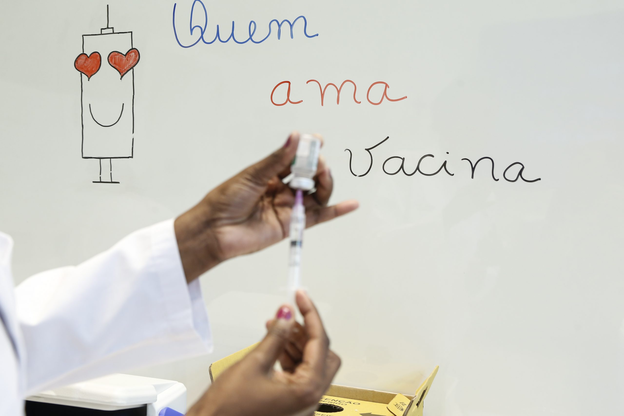 Prefeitura inicia campanha de multivacinação de meninos e meninas de zero a 14 anos - Prefeitura da Cidade do Rio de Janeiro