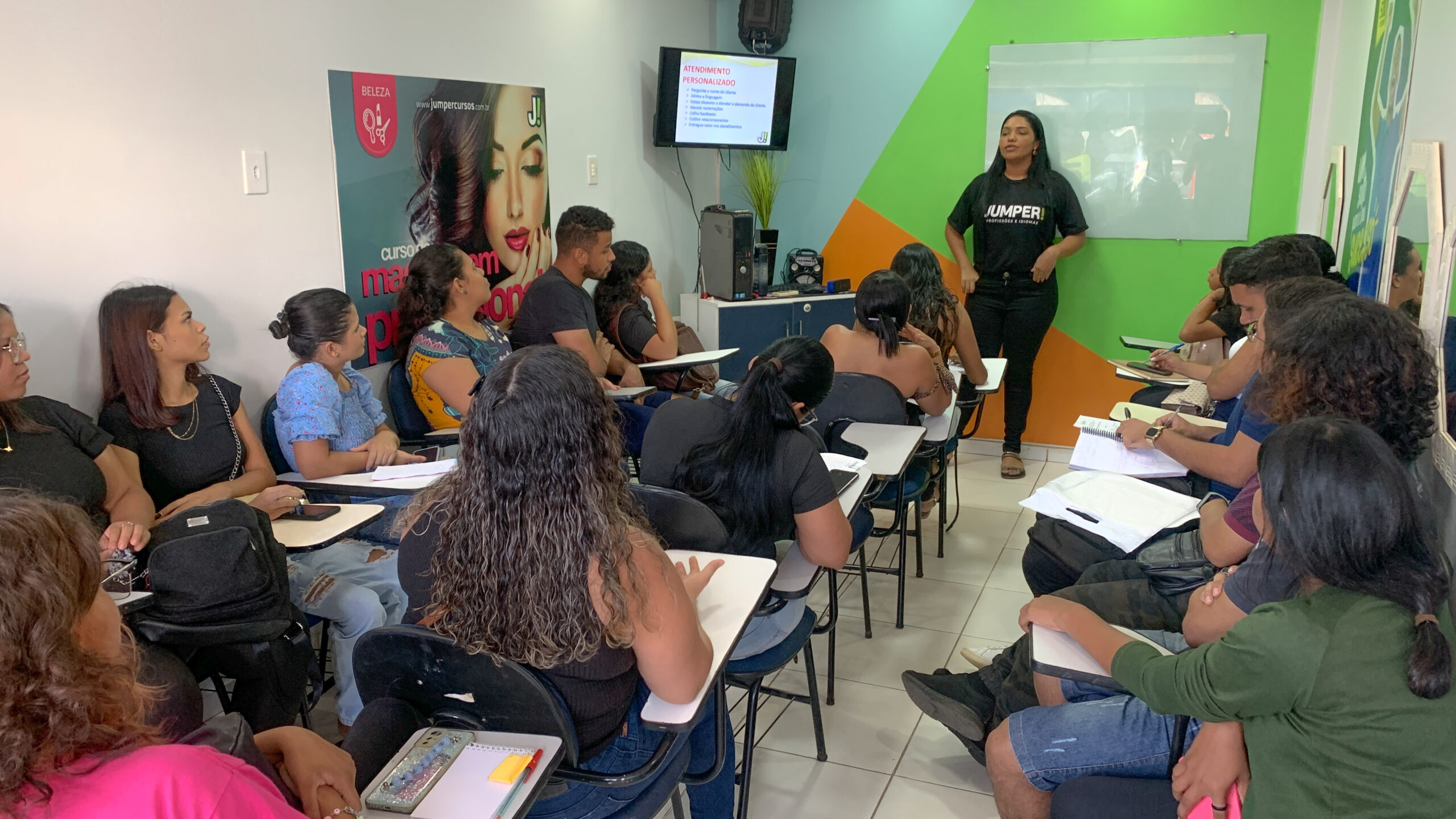 Prefeitura de Macapá oferta oficina gratuita de técnicas de venda em parceria com escola profissionalizante – Prefeitura Municipal de Macapá