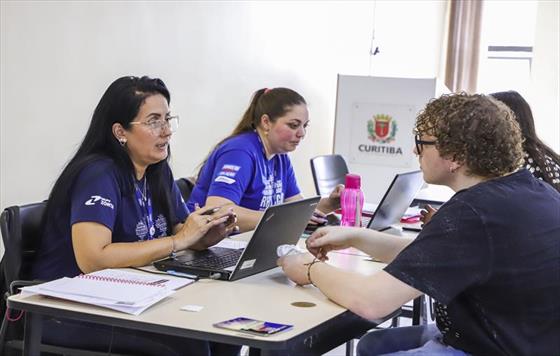 Work Friday espera preencher 70% das vagas de emprego ofertadas em Curitiba