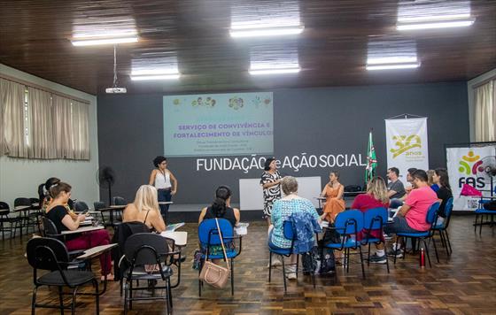 FAS capacita profissionais que atuam no servio de convivncia para crianas