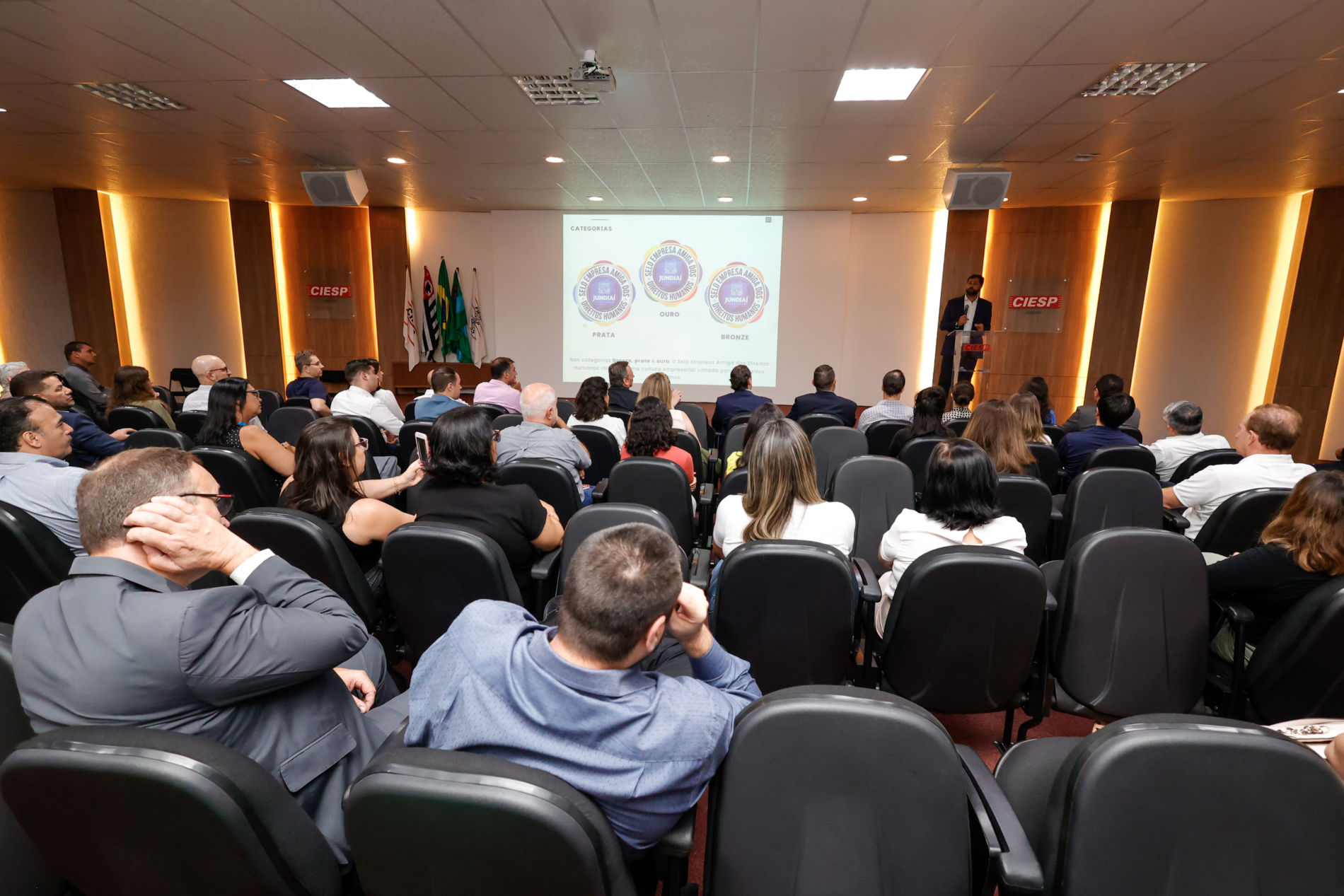 Inscrições para o ‘Selo Empresa Amiga dos Direitos Humanos’ seguem até 5 de abril