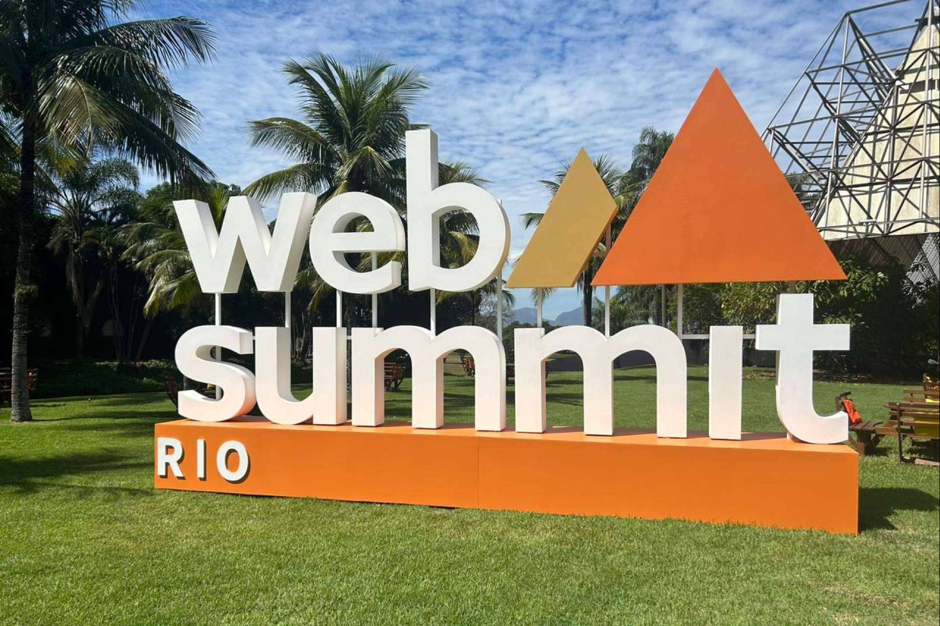 Participação Recorde da SafeBrok na Web Summit; Conectando Tecnologia e Finanças