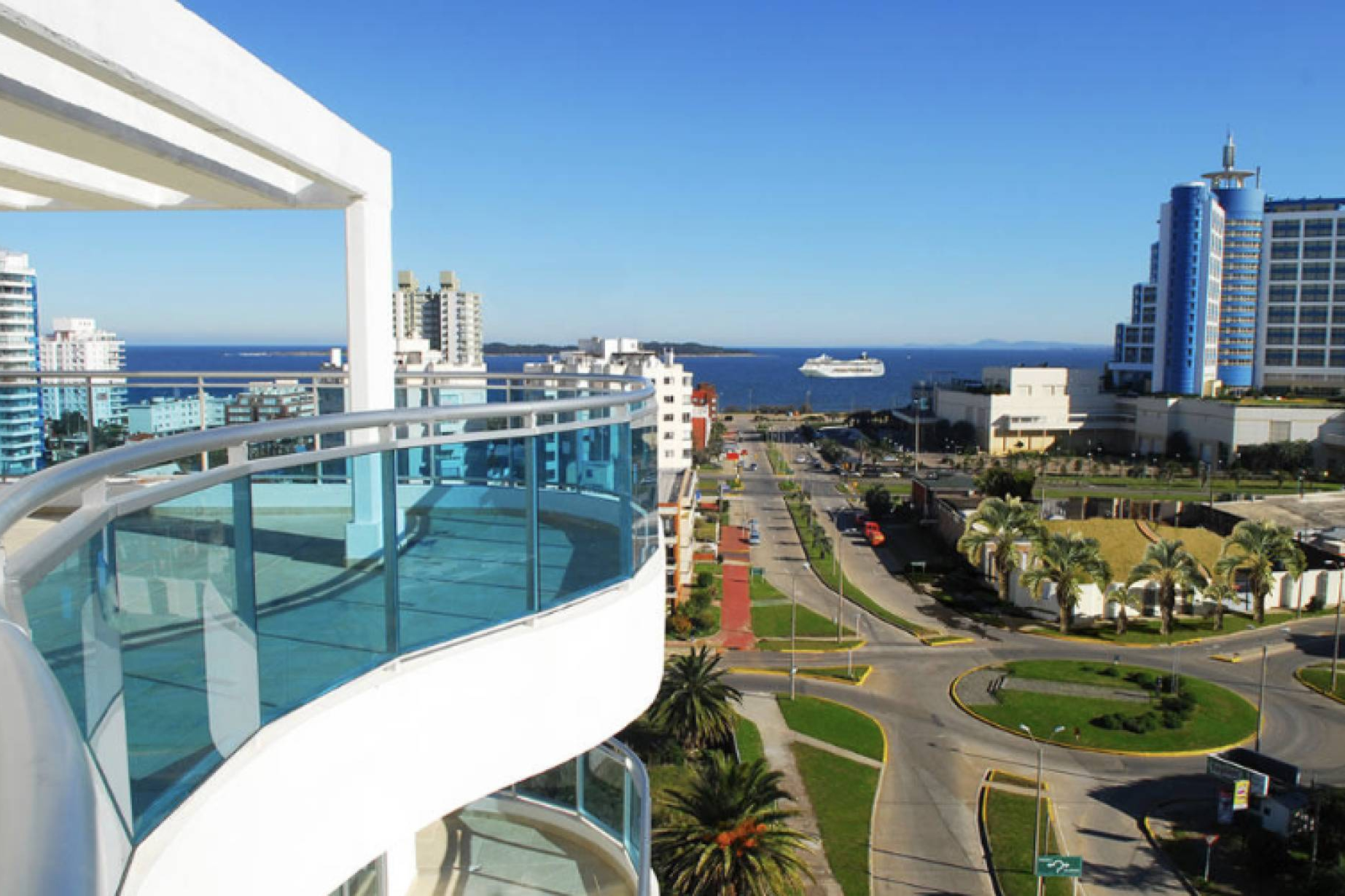 Punta del Este em 2025; por que os Investidores Brasileiros Estão Escolhendo o Uruguai como destino de valor